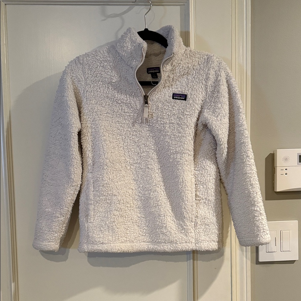 Patagonia Cream Fleece 1/4 Zip- Youth Large